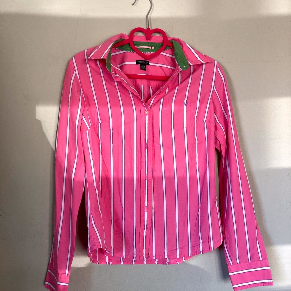 American Eagle pink button up striped shirt size 4
